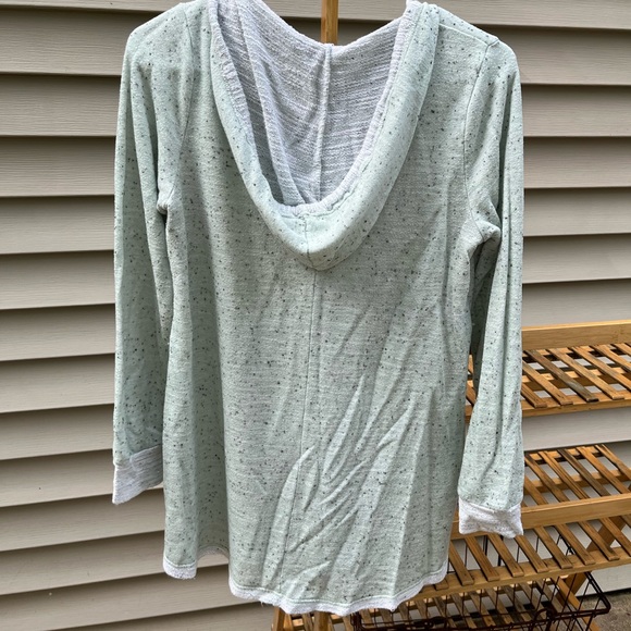 OH BABY MOTHERHOOD Speckled mint colored woman’s thin pullover with hood - Picture 2 of 7